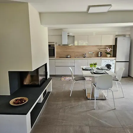 Apartmaji Rdeca Kapica Casa rural Liubliana