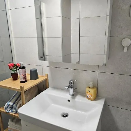 Red Riding Hood Kır Evi Ljubljana