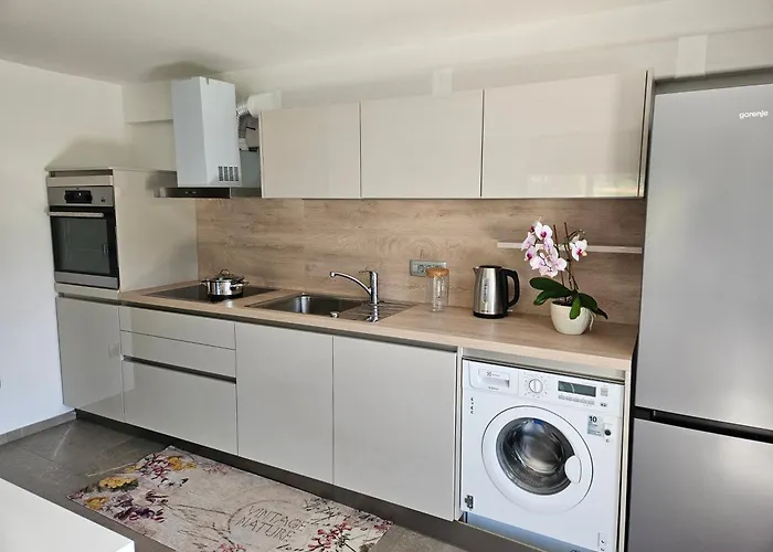 Red Riding Hood בית כפרי לובליאנה