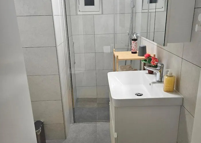 Landhuis Red Riding Hood *