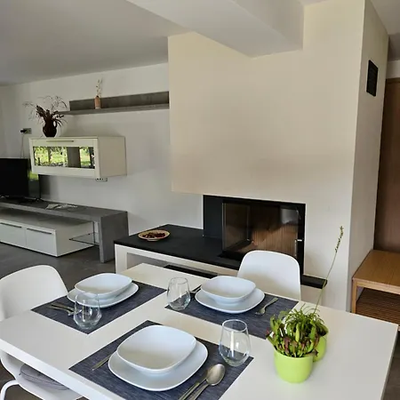 Landhuis Apartmaji Rdeca Kapica Ljubljana