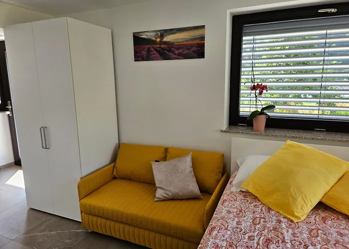 Landhuis Red Riding Hood Ljubljana